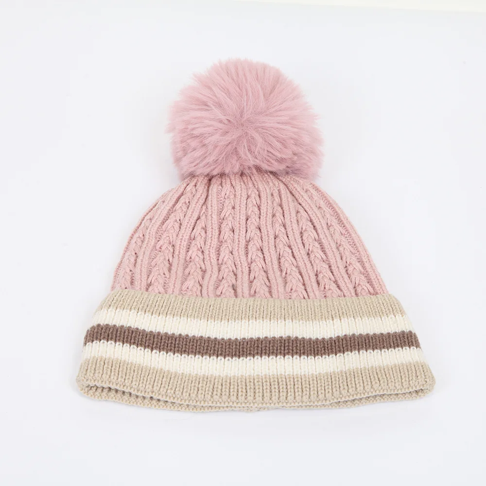 Pom Pom Beanie Women Folded Brim Cable Crochet Aesthetic Knit Hat Warm Pompom Cute Winter Hats With Lining for Women