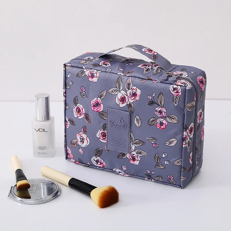 Hot Selling Portable Nylon Lady Makeup Bag Travel Cosmetic Bag