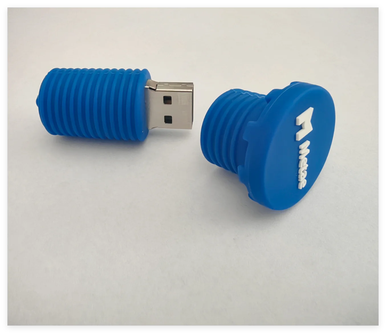 Custom 3D PVC Blue screw shape tool shape USB Flash memory stick pen thumb pen drive for promotions gifts giveaways 4gb 8gb 16gb