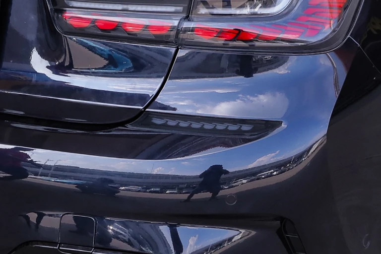 For BMW 3 Series G20 Dragon scale Rear bumper tail light  Rear Bumper Reflector 2019+