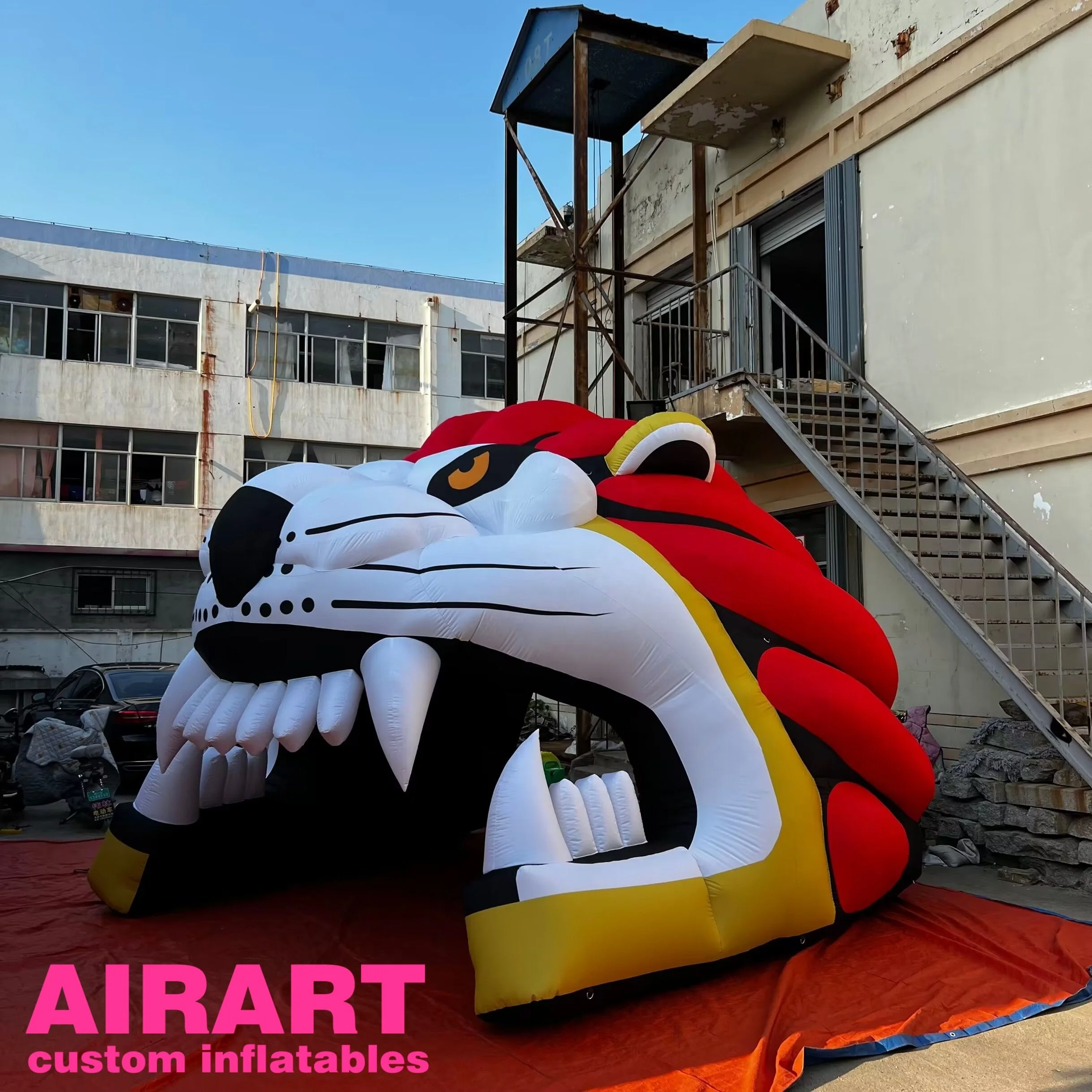 Giant inflatable lion tunnel inflatable animal channel for party decoration