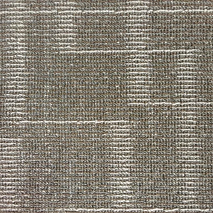 Multi-loop tufting carpet making machine controlled by servo motor