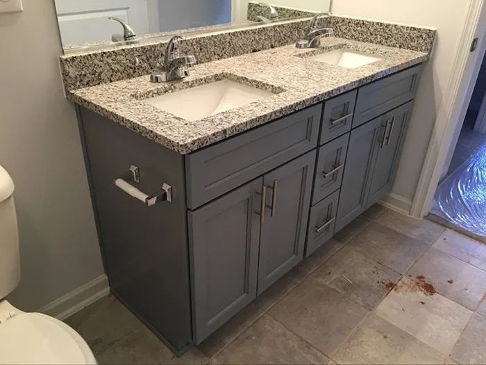 
modern bathroom vanity cabinet for US Apartment 