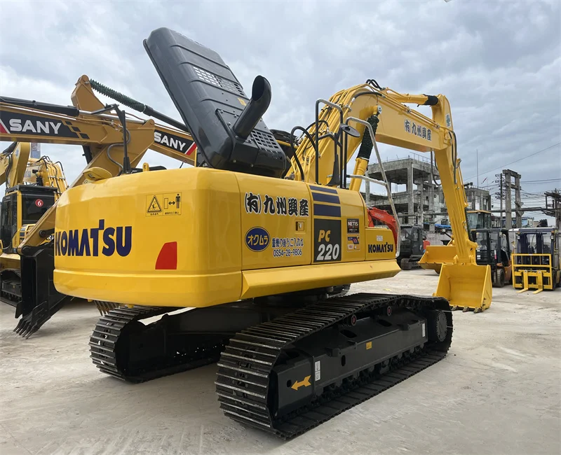 Инженерная строительная техника японская оригинальная komatsu pc220 pc220-8 б/у экскаватор дешевая цена