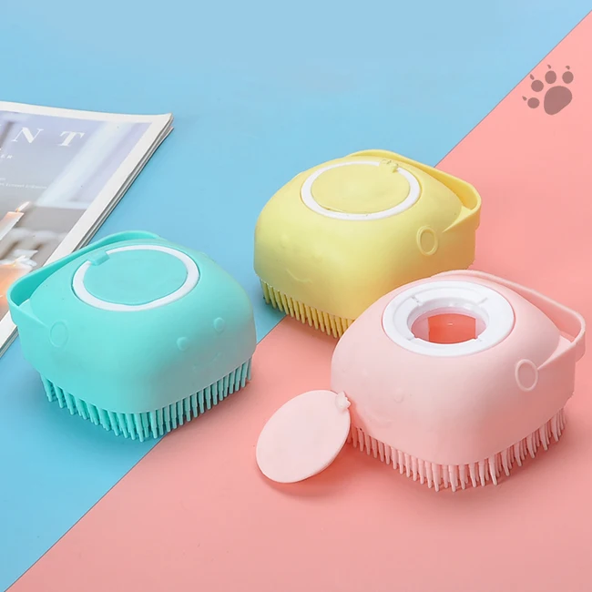 2024 Top Seller Pet Floating Hair Grooming Slicker Brush Cats  Dogs Pet Massage Bathing Silicone Brush Pet Shower Brush
