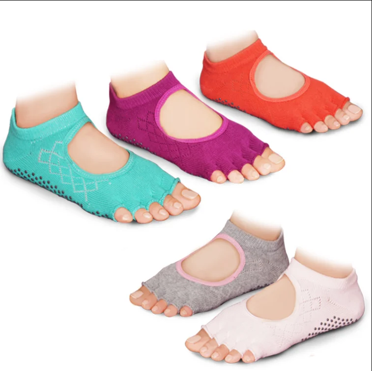 AGRADECIDO Wholesale Backless Fingerless Anti Slip Socks Five Toe Socks Custom Yoga Socks With Leather