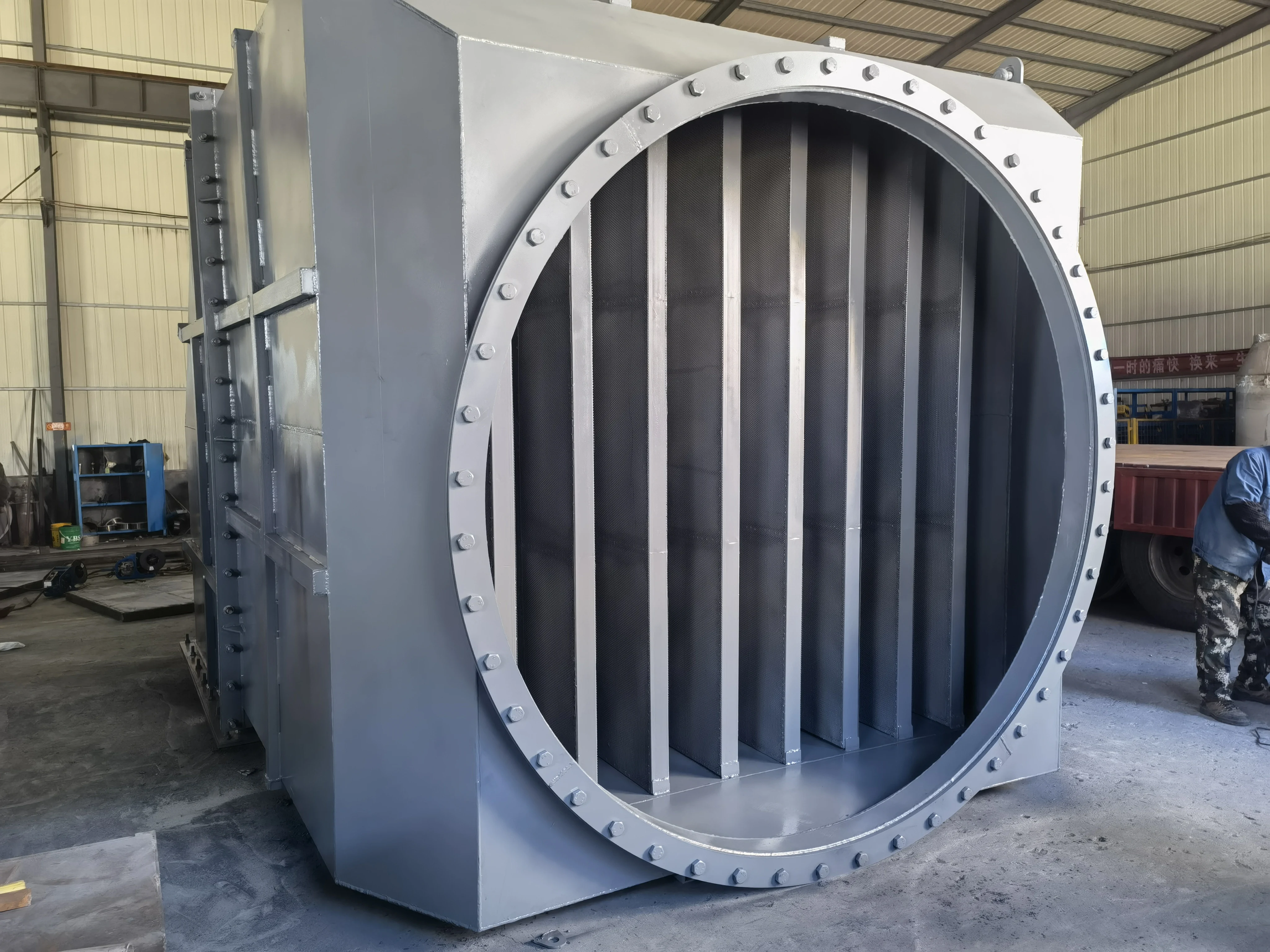 Промышленное оборудование для шумоподавления, звукоизоляционные панели и звукоизоляционные номера могут быть настроены в соответствии с потребностями