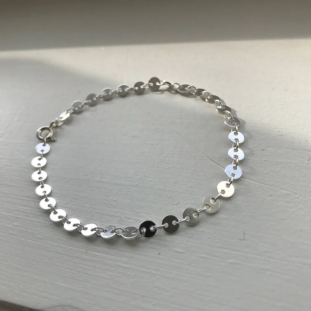 Manufacture fashion bracelet jewelry high quality mirror polish stainless steel small disc charm bracelet women