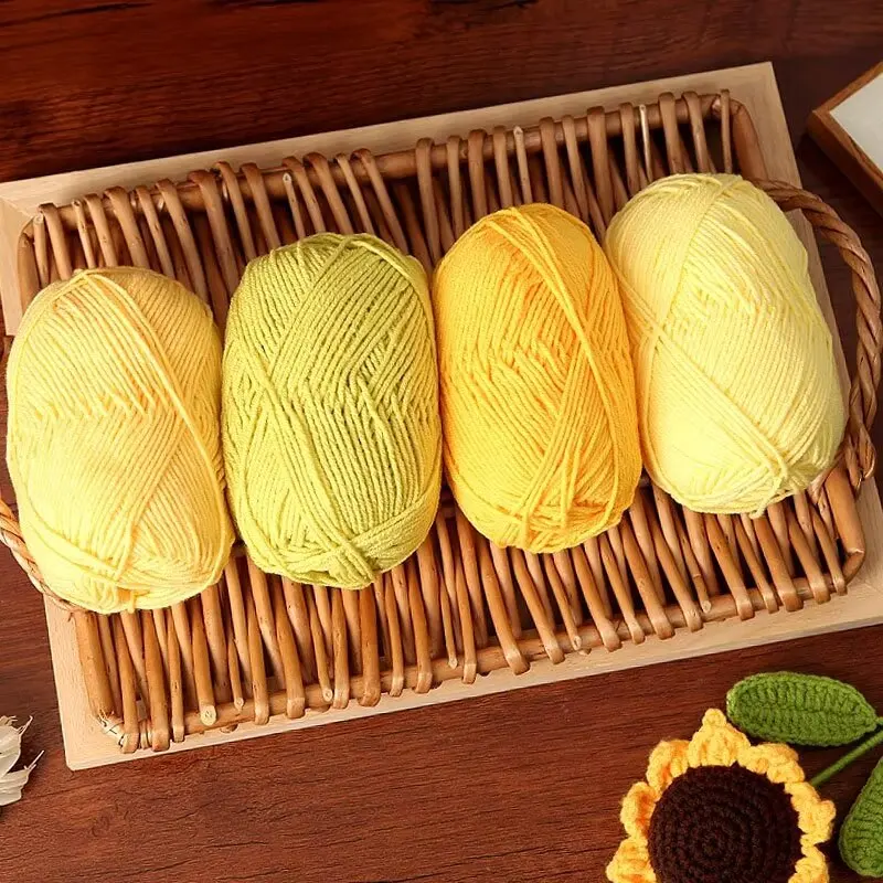 Crochet yarn with 4 strands of milk baby cotton in high tenacity design 60%Cotton 40%