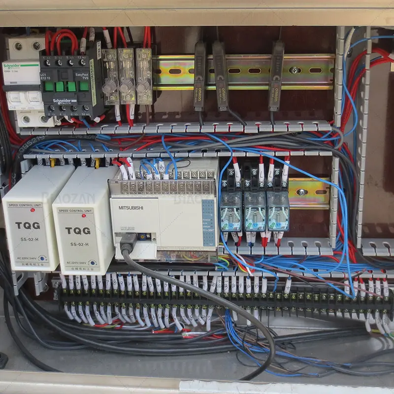 Автоматическая машина для разлива питьевой минеральной воды, масла, пива, вакуума, парфюма, бутылок, жидкости, производственная линия