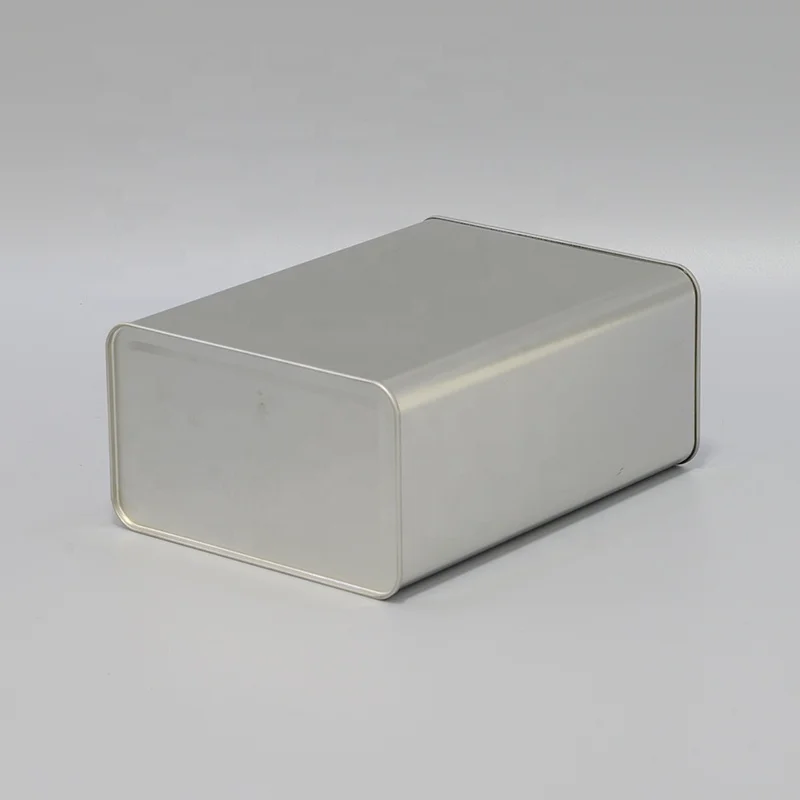 1 Gallon 4L Oblong Tin Can with Metal Handle and Plastic Spout Engine Oil Tin Container Lubricant Oil Motor Canister