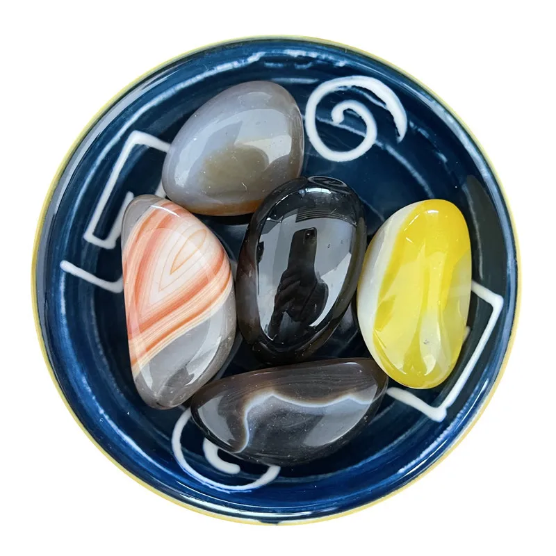 Top quality landscape white pebble , snow white landscape pebble stone in Cobbles & Pebbles Natural StoneWhite