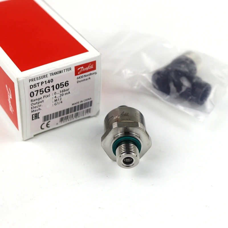 DST P140 075G1056 Danfoss pressure sensor 8-28V pressure transmitter 0~10bar brand new original DST P140 075G1056