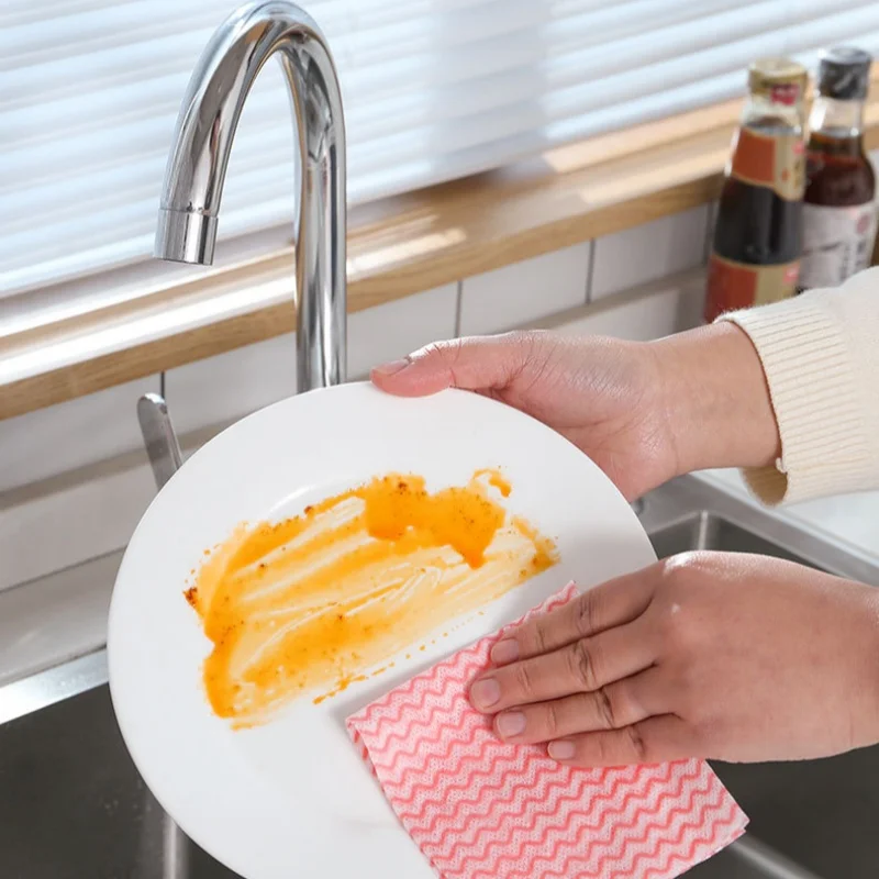 Customized Rolled Disposable Rag Multi-functional Dishwashing Cloth Household Kitchen Cleaning Cloth Non-woven Lazy Rag