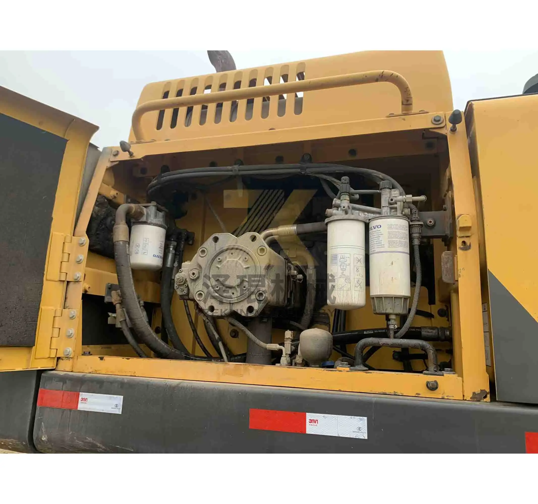 Low price used volvo ec380dl for sale.low price and good condition second hand volvo ec380dl