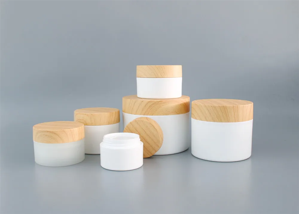 Роскошная косметика 20 г 30 г 50 г 100 г 150 г полипропиленовая пластиковая банка для крема по уходу за кожей с бамбуковой деревянной крышкой