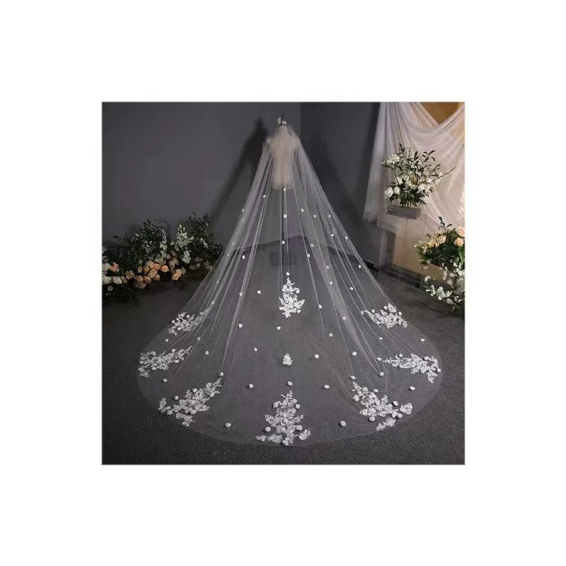 Sweet Gentle Elegant Appliqued tulle Lace  Ivory long  bridal Veils 3.8m*3m hot selling