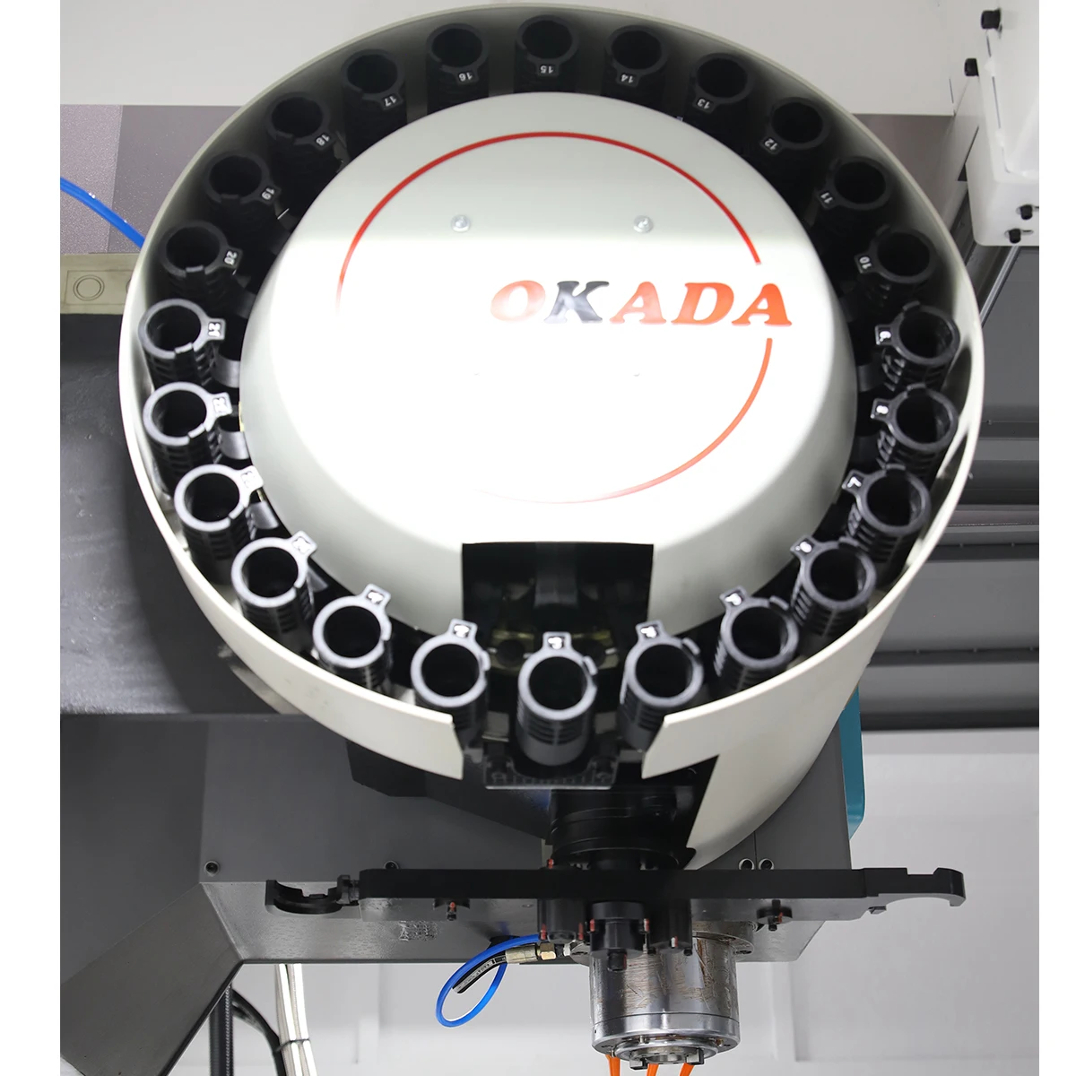 CE Approved 3 Axis VMC Vertical Machining Center Single Spindle CNC Milling Machine Fanuc Control System Multifunctional New