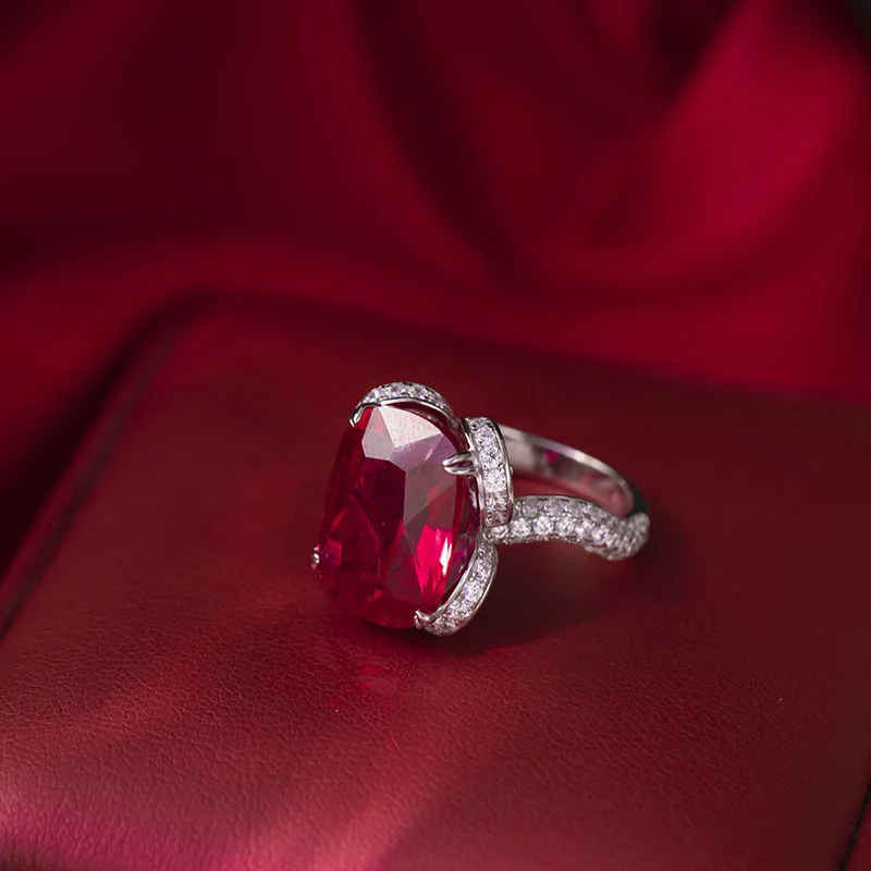 High jewelry S925 silver coated 18k gold synthesis of ruby pillow shaped 12*16mm closed ring