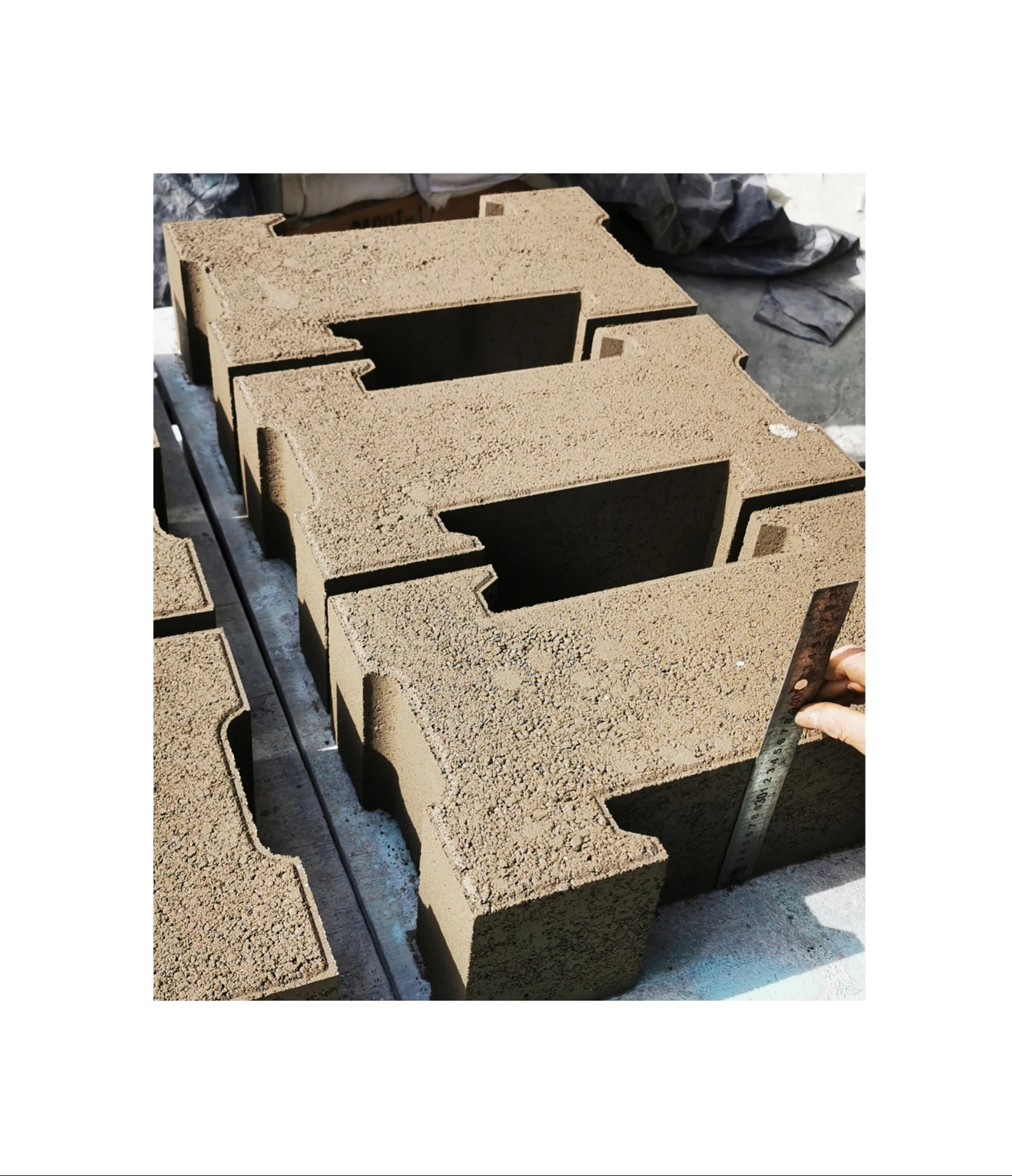 Инженерный кирпич цементный и ландшафтный кирпич: формирование красивых пространств