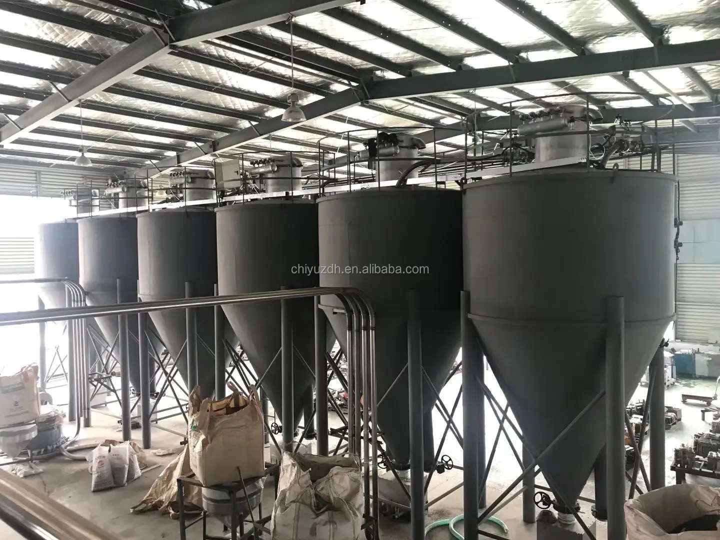 Pneumatic conveying system  Vacuum conveyor Automatic feeding transport system Screw conveyor for powder and pellet+*