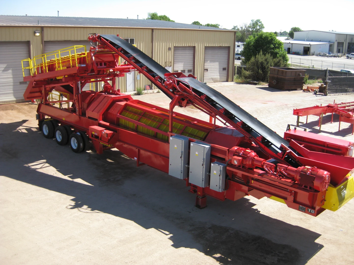 Alluvial Gold Placer Extraction Plant Complete Set Sand Gold Mine Wash Trommel Screen Machine For Africa