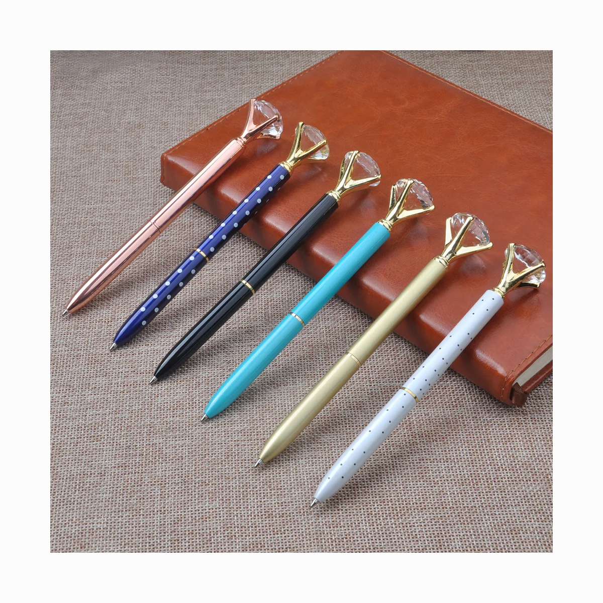 High quality golden crystal top attractive diamond gift metal ballpoint