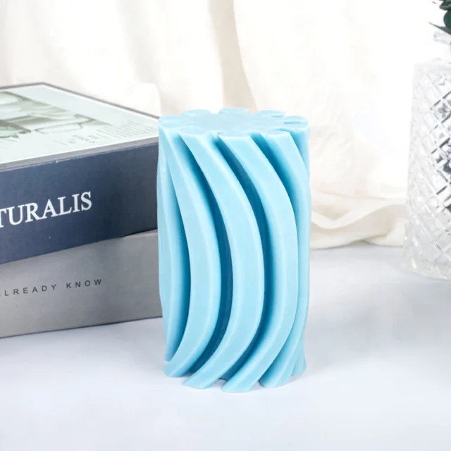 DLW122 Wholesale 3 style Twisted Stripe Swirl Aromatherapy Candle Molds Geometric Cylindrical water Ripple Silicone Mold