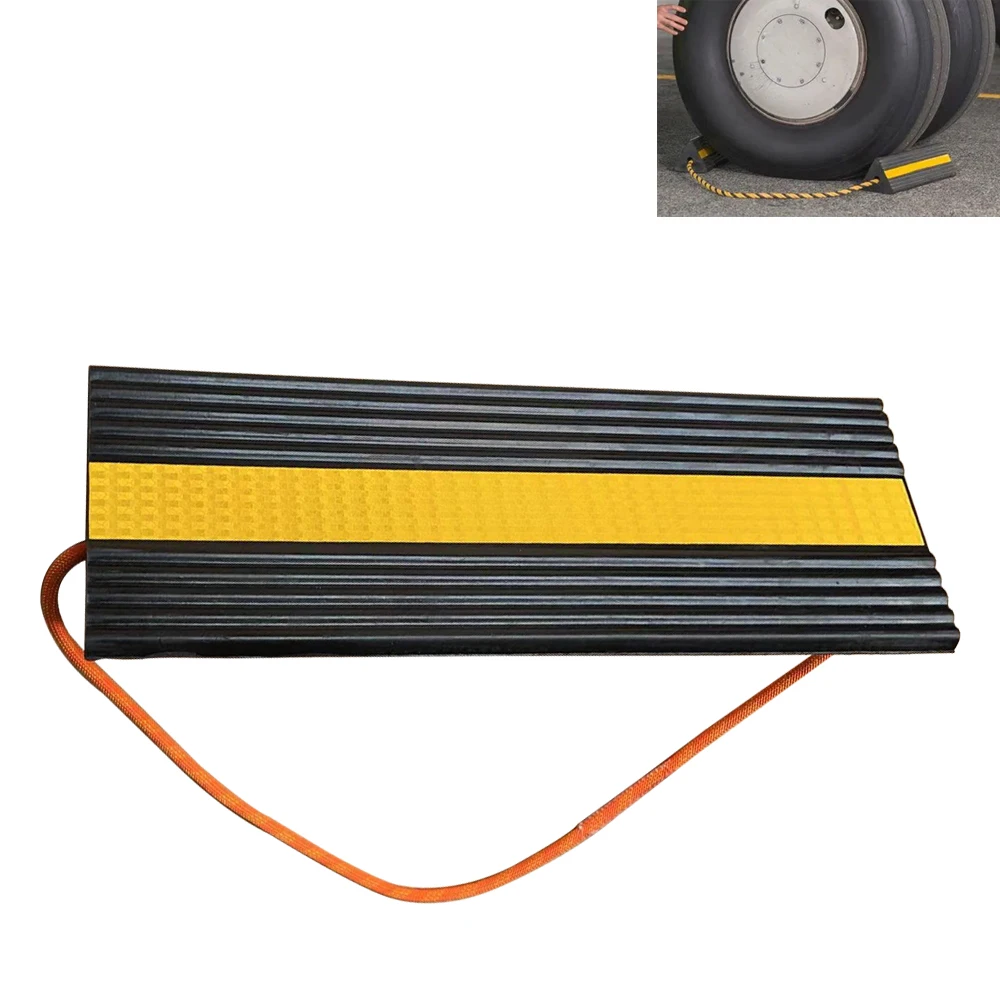 Portable Aircraft Car Tire Rubber Wheel Chock  With Reflective Tape For The Helicopter