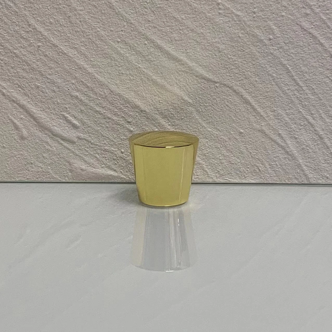 Metal Perfume Cap Perfume Bottle Cap Custom Design Cosmetic Zamac Fancy Luxury Carton Packing Sliver Perfume Filler in Bottles