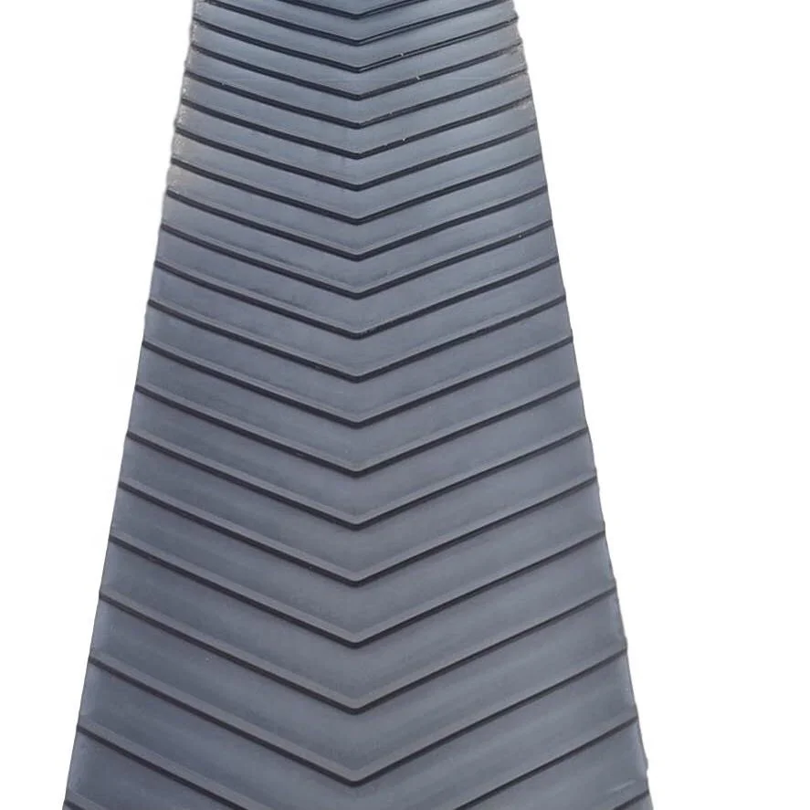 1400mm tensile and wear-resistant EP800 Chevron rubber conveyor belt