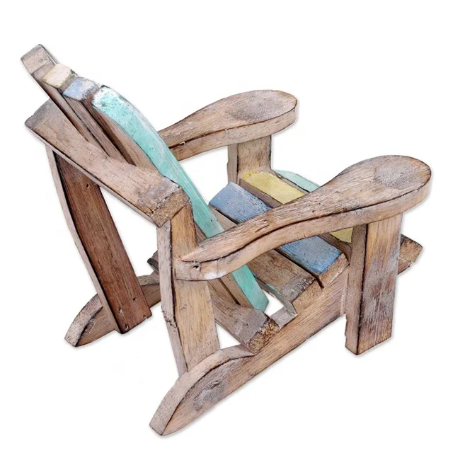 beach chair/Decorative Artisan Hand Carved Albesia Wood Chair Statuette