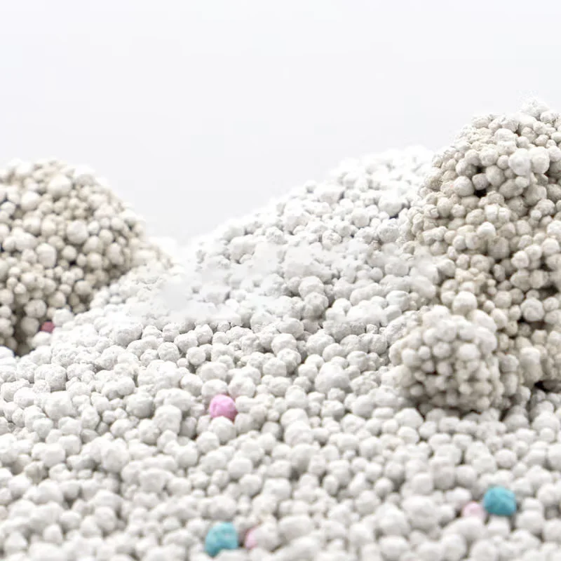 Wholesale Custom Dust Free arena para gato Quickly Clumping Highly Absorbent Sodium Bentonite crusher broken Cat Litter