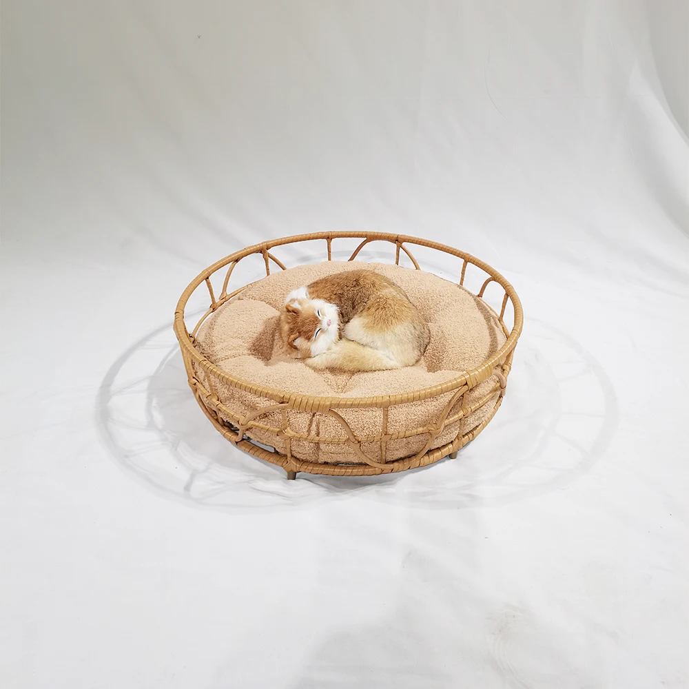 Wicker Cat Bed for Indoor Cats  a Covered Modern Cat Hideaway Hut of Rattan Houses Pets in Dome Basket