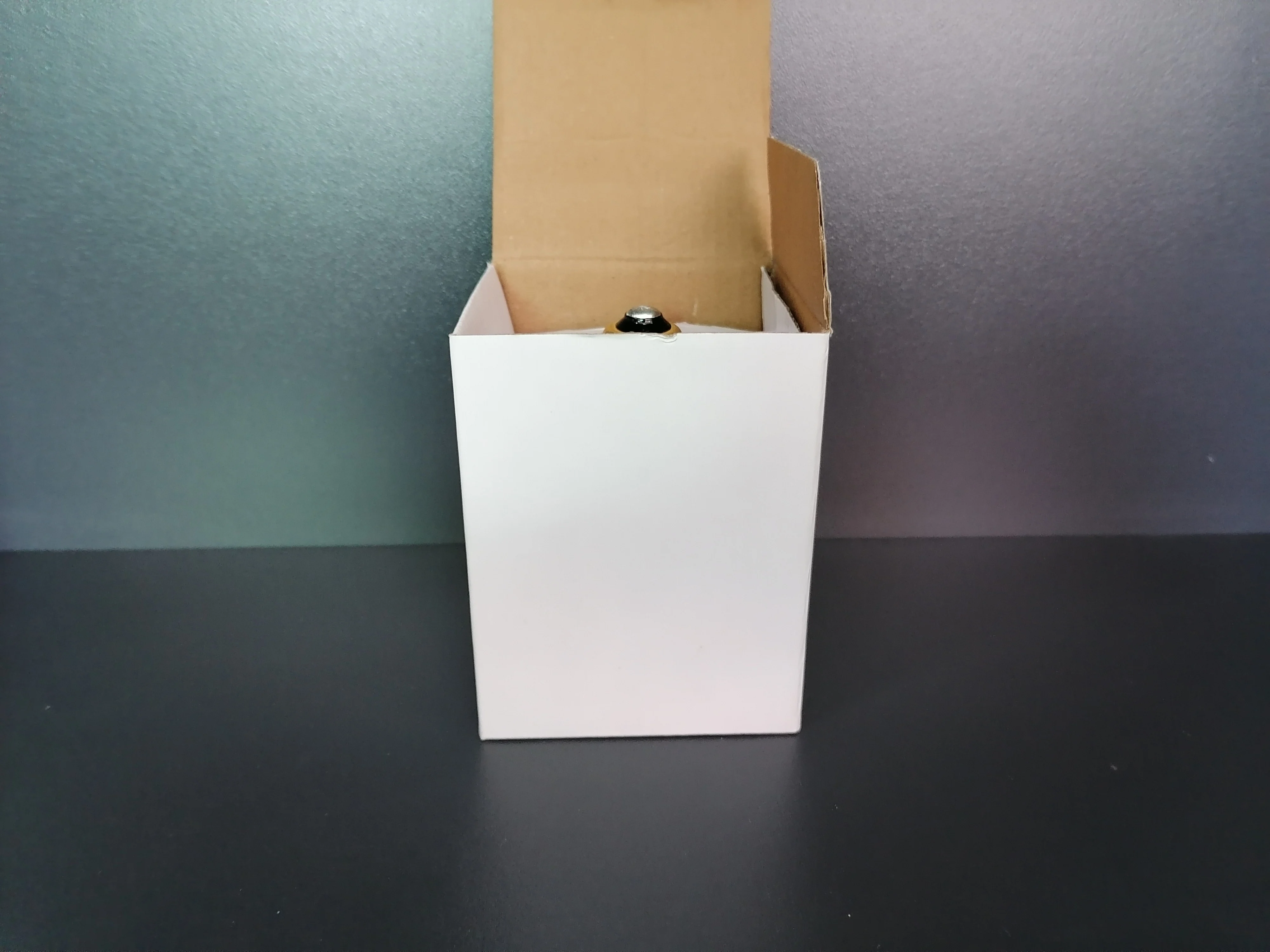 
Customized Safety 60W Infrared Ceramic Heat Emitter Bulb/lamp for pets/Reptile/Poultry 