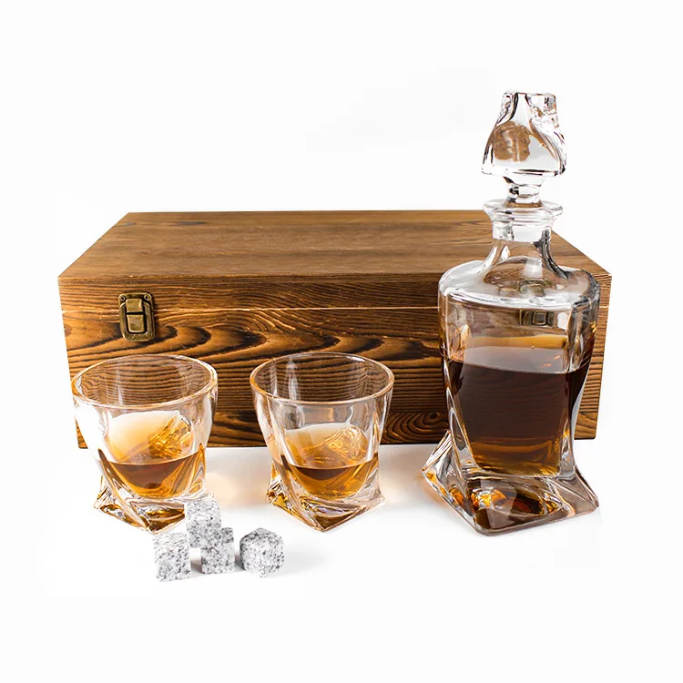 top selling Personalized Twist Whiskey glasses Decanter Set Gift Box for Men