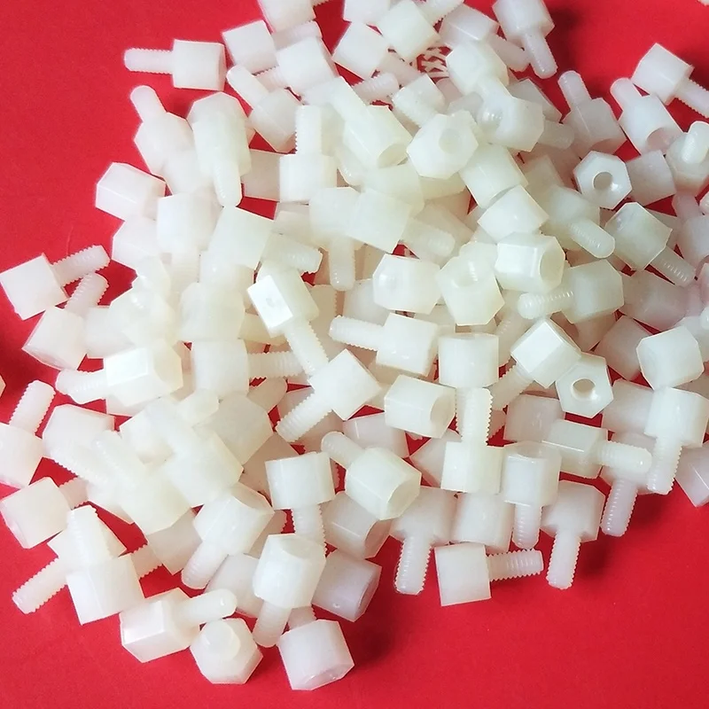 M3 пластиковая Шестигранная