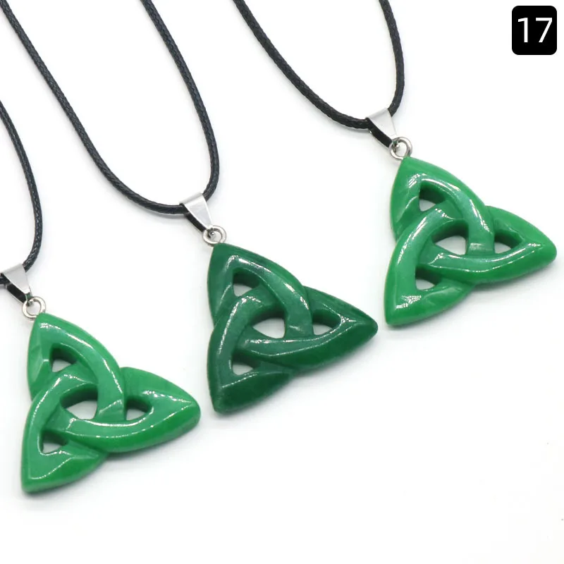 Promotion Hand Carved Irish Celtics Knot Natural White Agate Irish Knot Necklace Pendant Jewelry