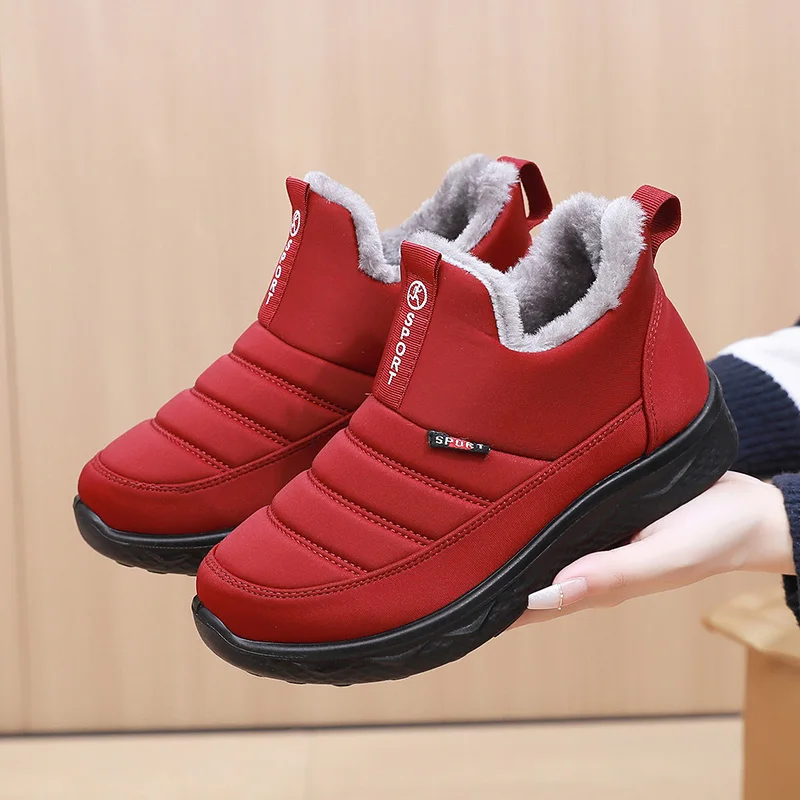 2021-Warm winter cotton shoes for women with cashmere old Beijing cloth shoes old snow boots soft sole non-slip mother shoes