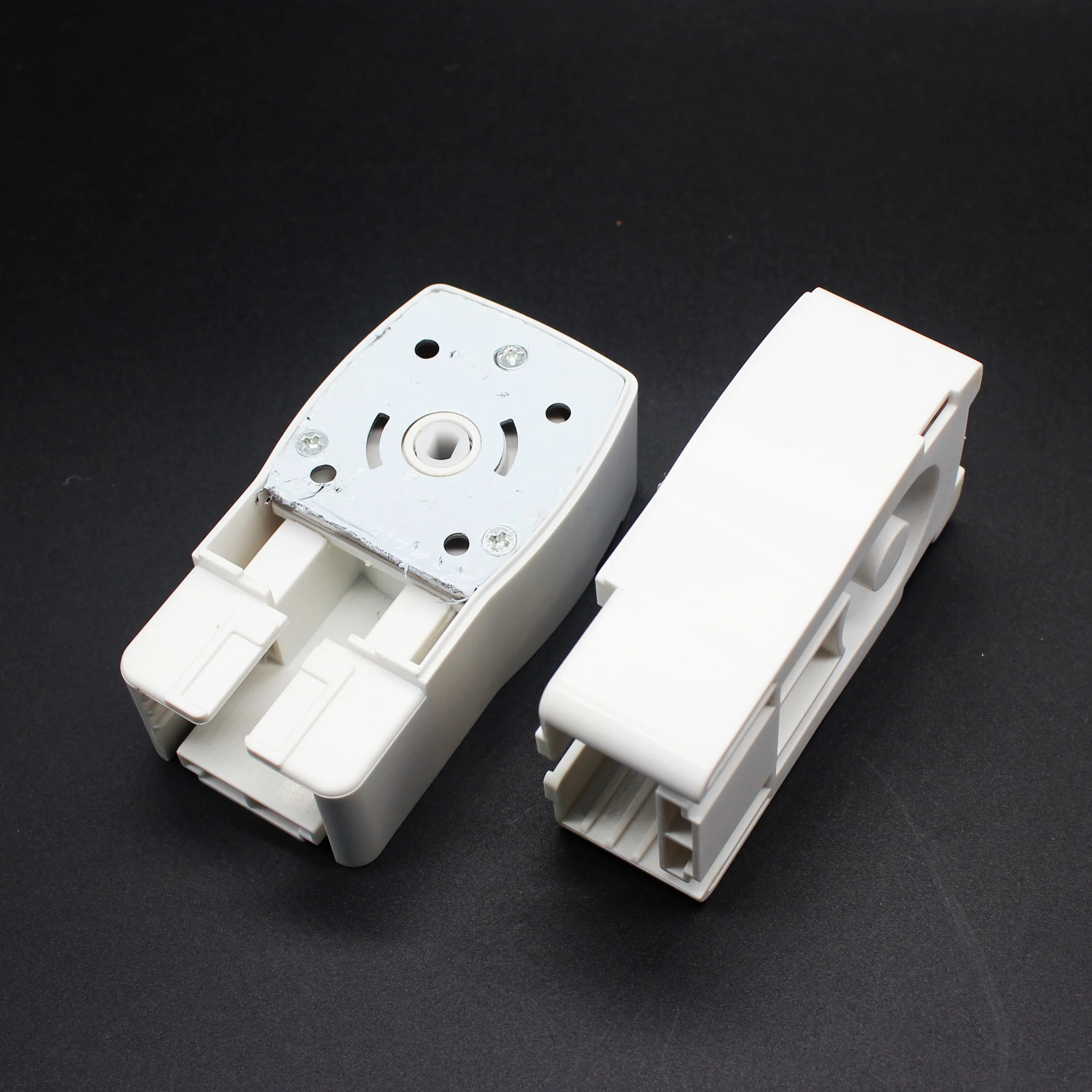 Factory wholesale price OEM Free Sample Smart Curtain Transmission Gear Box For Electrilc Rail End Cup