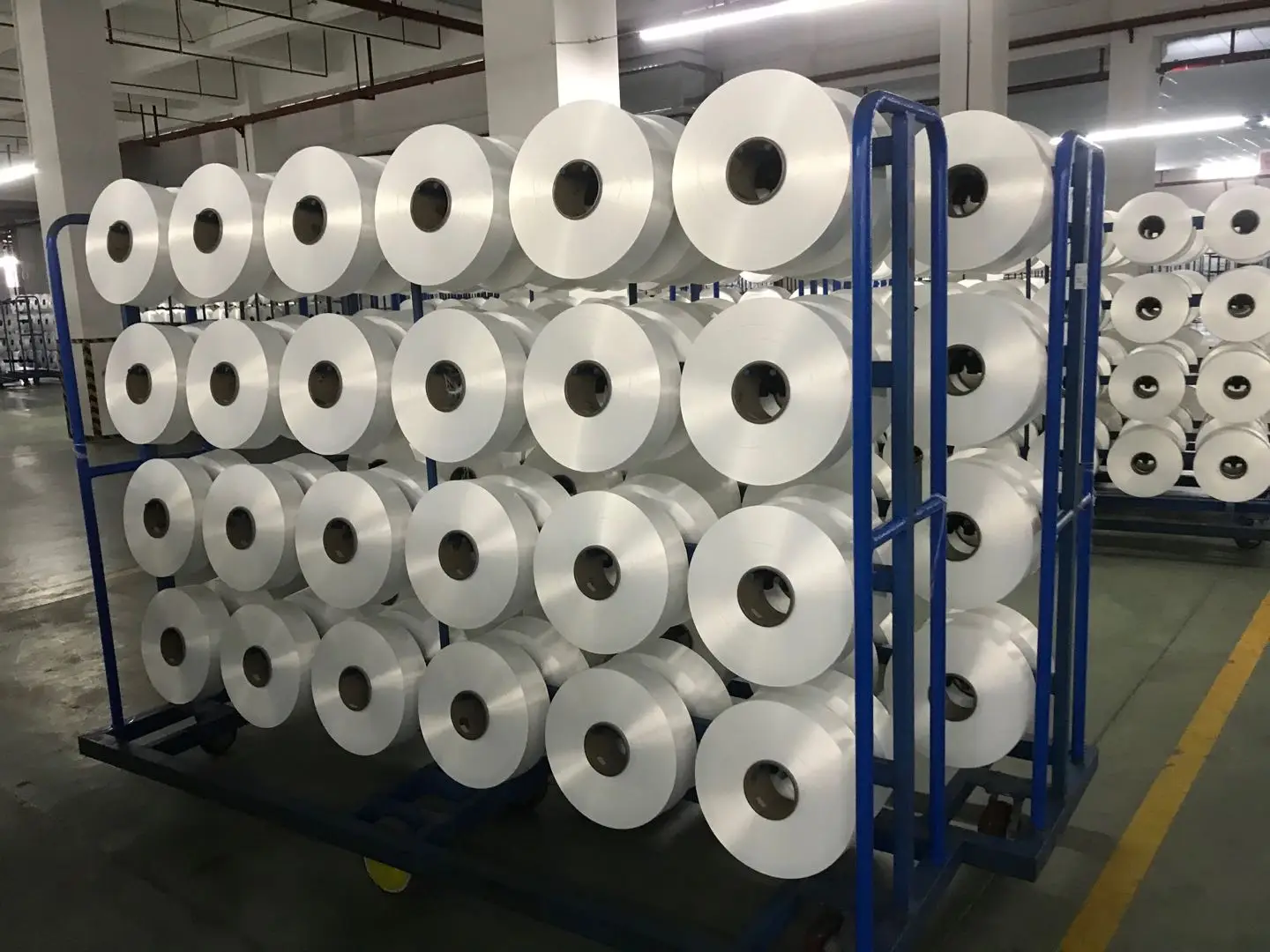 Полиэфирная FDY пряжа QFC DTY POY 75/72 75/36 50/48 50/24 sd полиэфирная