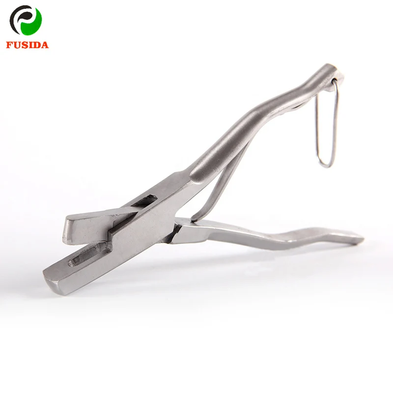 Veterinary Equipments U Shape Stainless Steel Cattle Ear Notcher For Pig Sheep