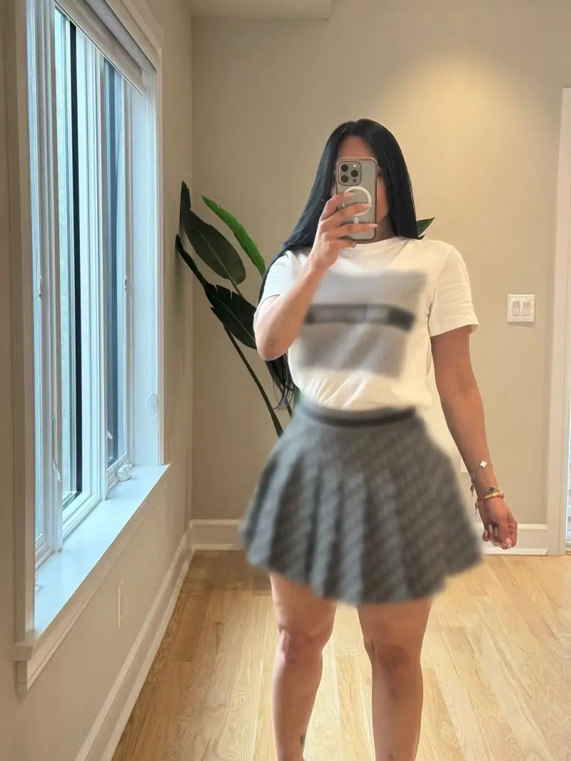 Wholesale designer brand clothing fashion short sleeve shirt 2 piece set summer white two piece pleated skirt set for women