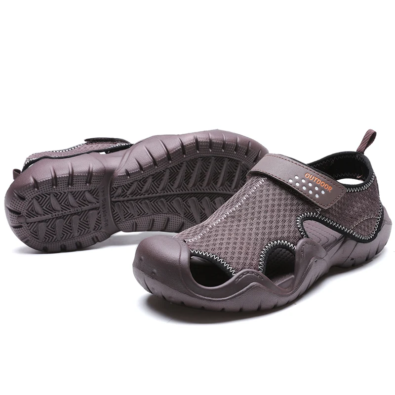 2021 Summer Sandals Light Beach Wading Cave Shoes Casual Fashion Non-slip Slippers For Men Croc Clogs Shoes