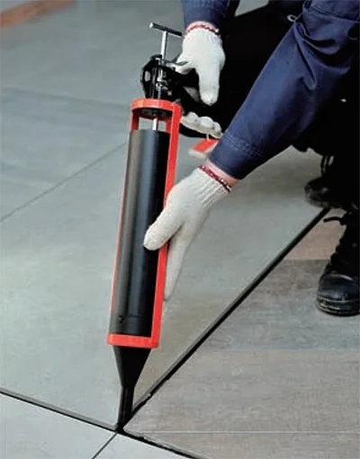 13-inches Cement Caulking Pointing and Grouting Gun, 1 Quart / 1000 ml Capacity, Push force 1800N, with Nozzles