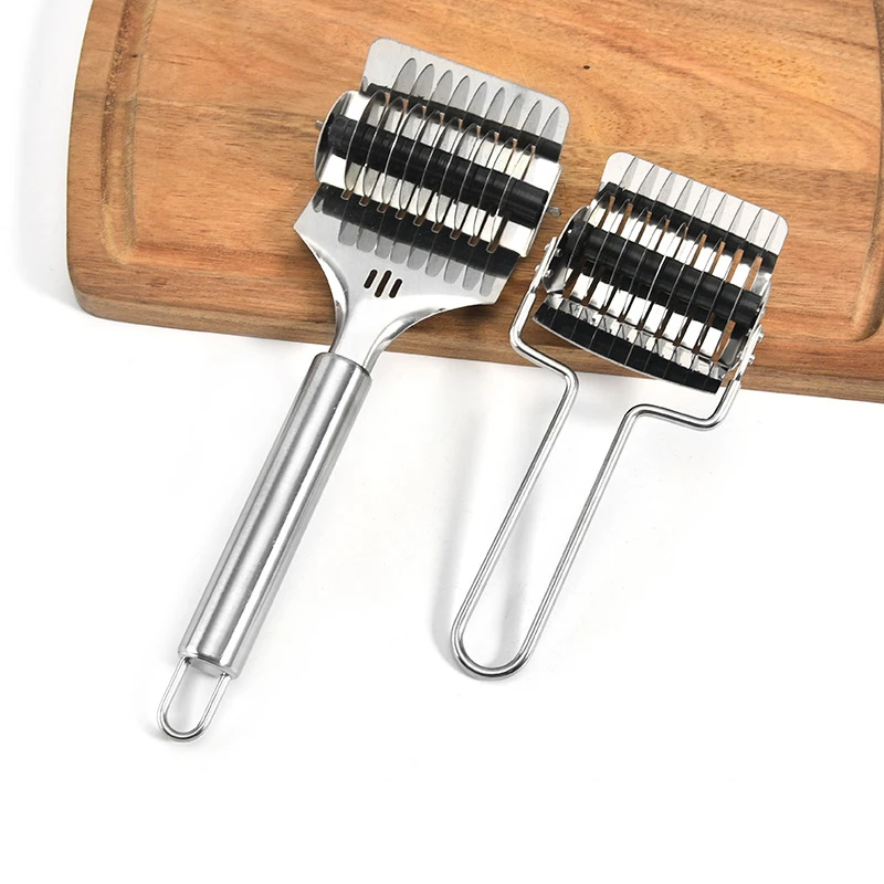 Manjia Kitchen Baking Gadgets Household Manual Stainless Steel Dough Mixer Lattice Roller Noodle Cutter  Wheel of Pastry Tool