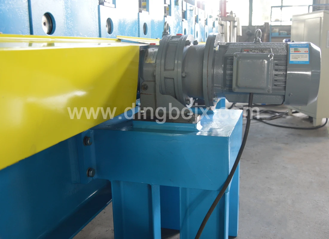 Customized Two rows of Stud and track roll forming machine  C and U channel machine
