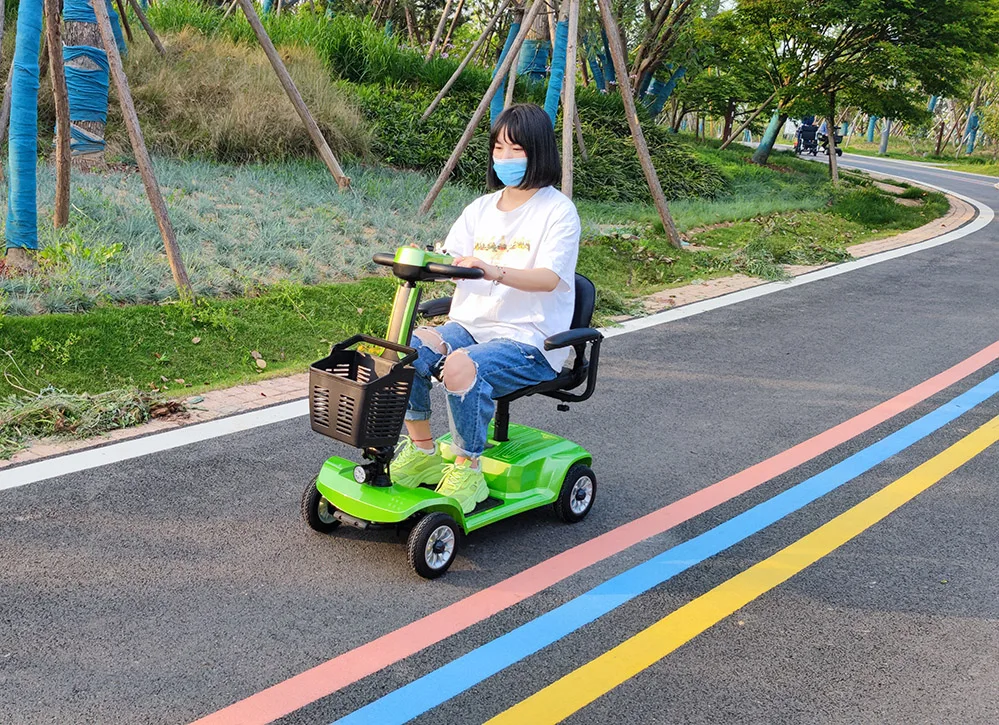 2022 Four wheel for elderly  and disability mobility scooter folding Electric Scooters