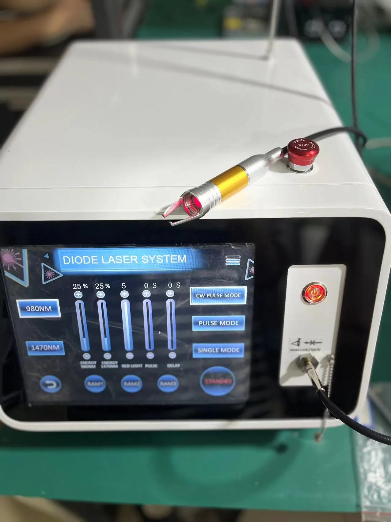 Endolaser diode 980 nm 1470 vaser liposucion 1470nm diode laser single wavelength face lifting endoskin laser devise