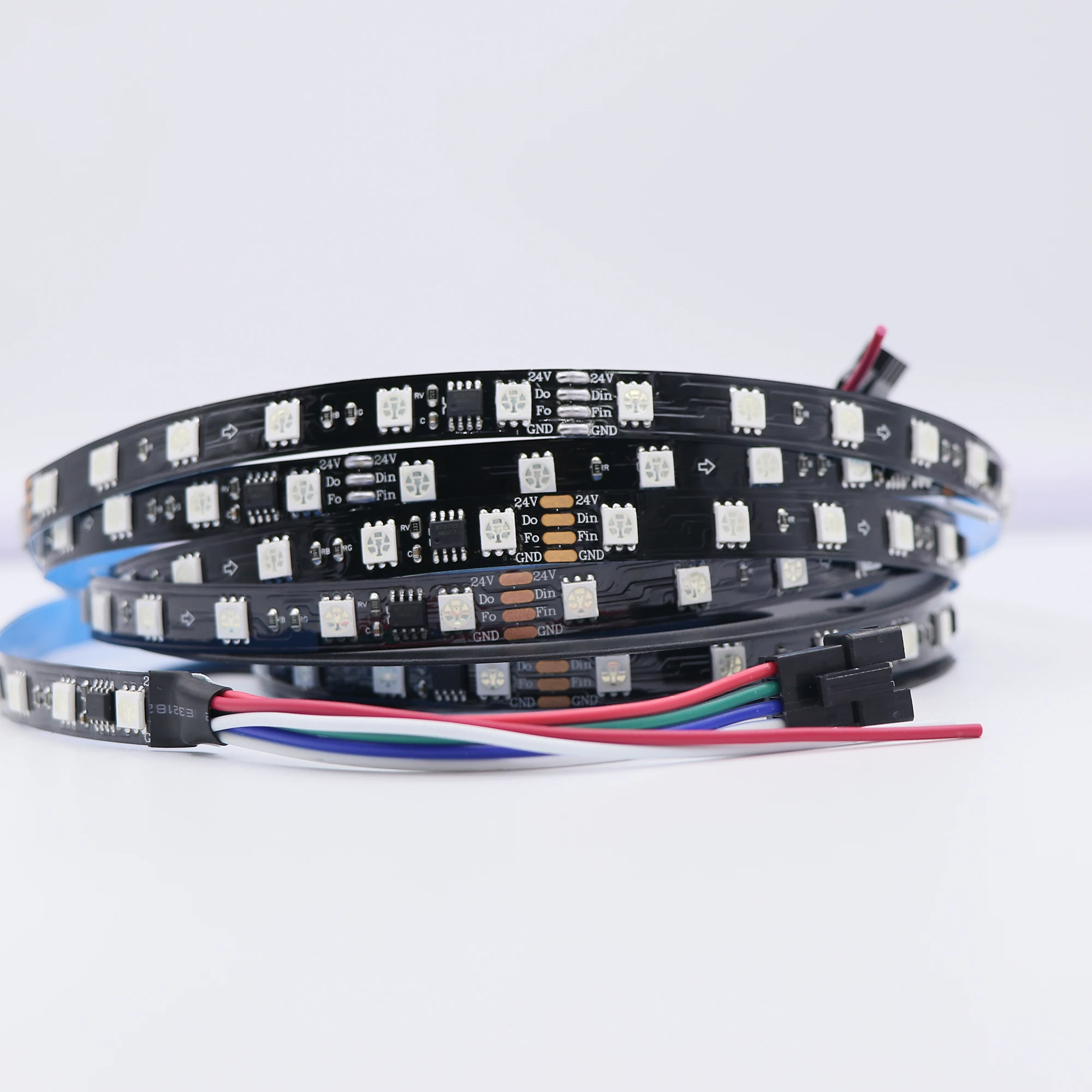 Decorative External Chip Colorful (Resume From Breakpoint) Dual-ended 10cm-RGB-3pin Male and Female Connectors 12/24V LED Strip